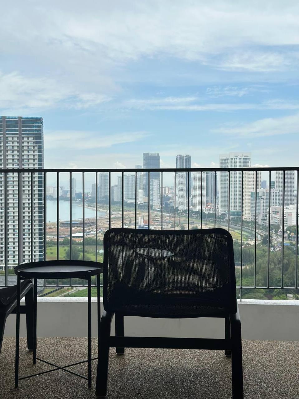 The Landmark Comfort Relax Spacious Sea View By Iz Tanjung Tokong Εξωτερικό φωτογραφία